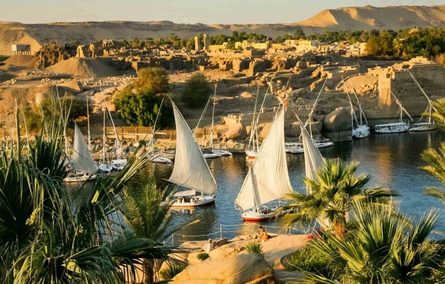 Escursione giornaliera a Luxor in aereo da Sharm El Sheikh