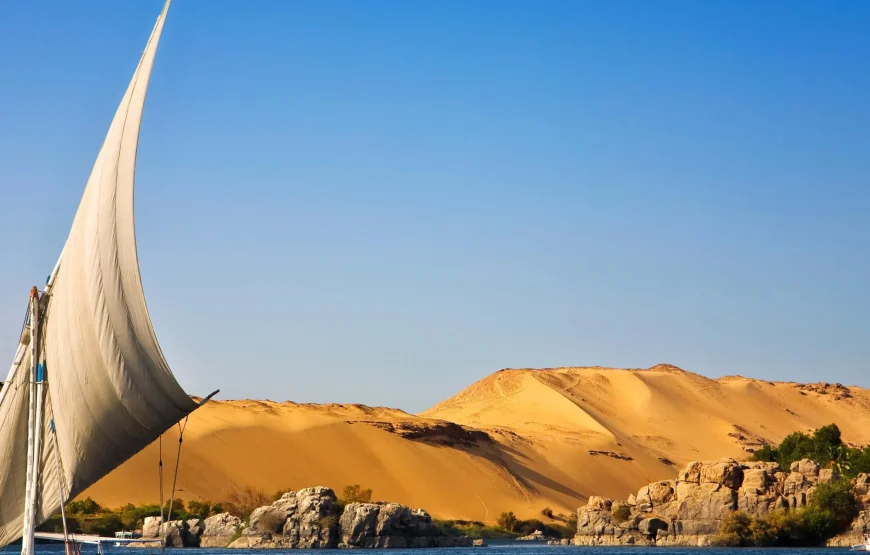 Escursione giornaliera a Luxor in aereo da Sharm El Sheikh