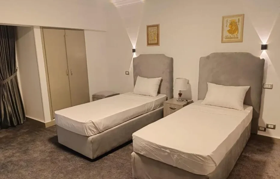 Aura Inn Hotel Cairo