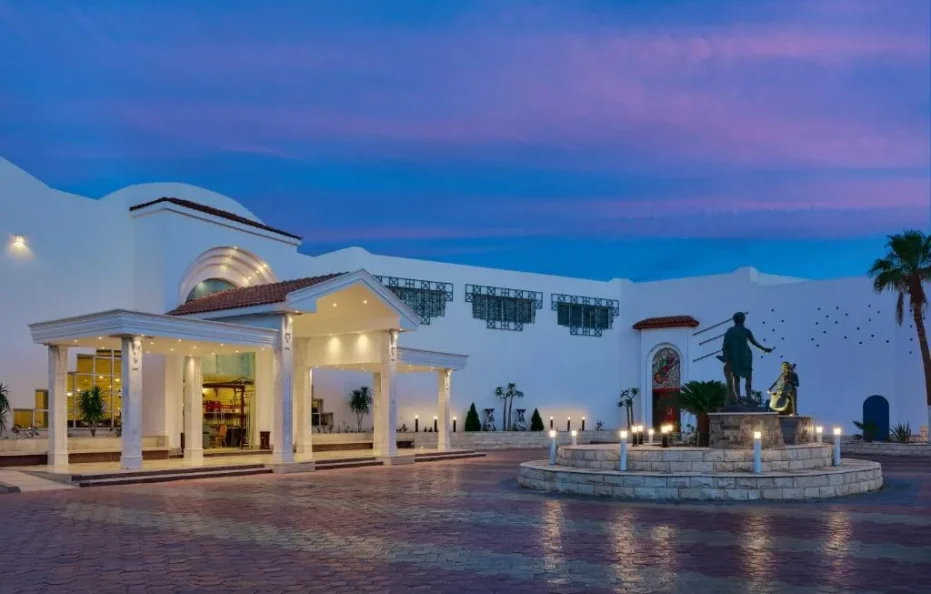 Dreams Beach Resort – Sharm El Sheikh