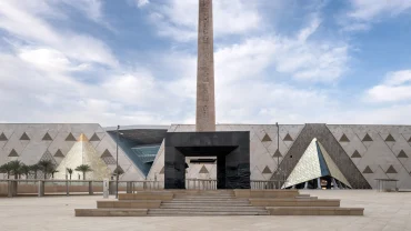 Il Grand Egyptian Museum: La Porta d’Accesso Definitiva alla Storia Antica
