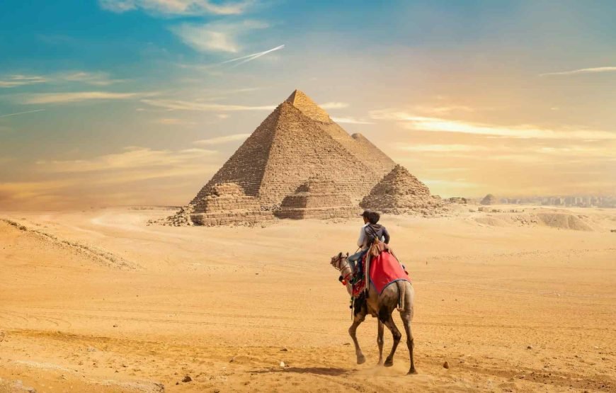 Tour di un’intera giornata alle Piramidi e al Museo Egizio con partenza da Sharm El Sheikh